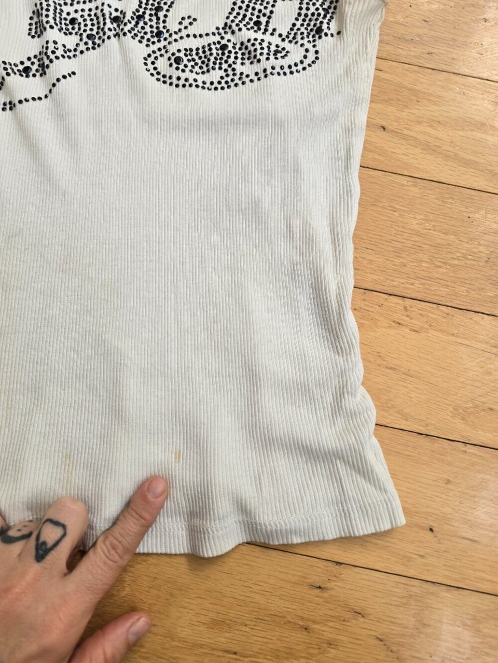 vintage Y2K | blinged-out white ribbed fitted tank top | WMS S - Picture 5 of 10